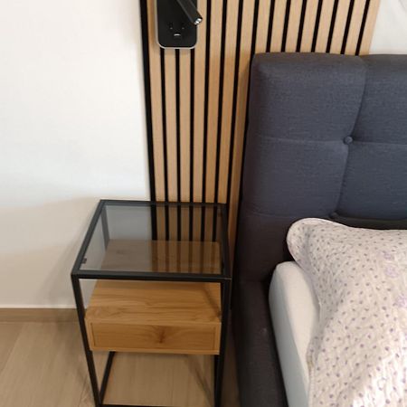 App Leo Apartment Palit Luaran gambar