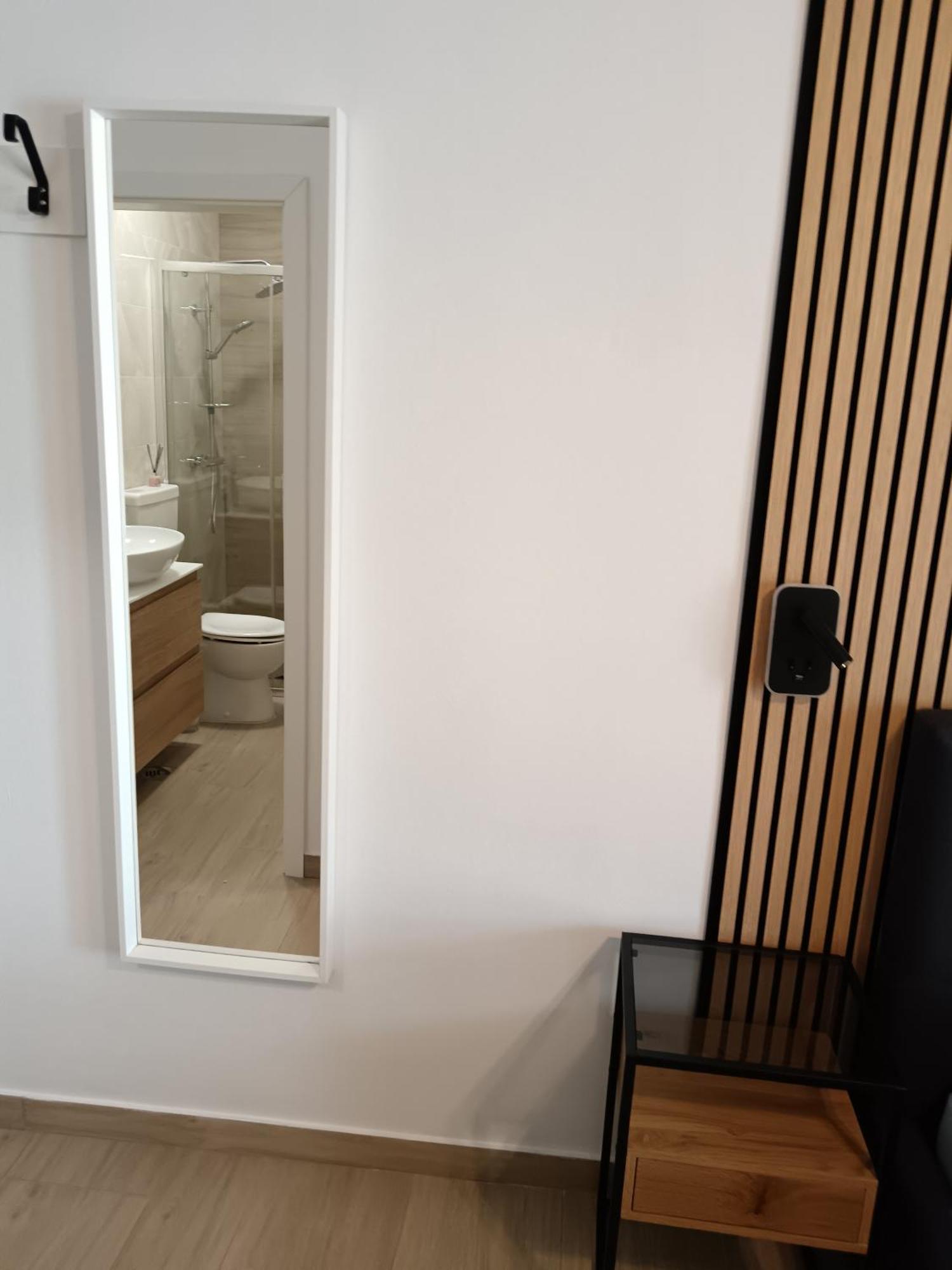 App Leo Apartment Palit Luaran gambar